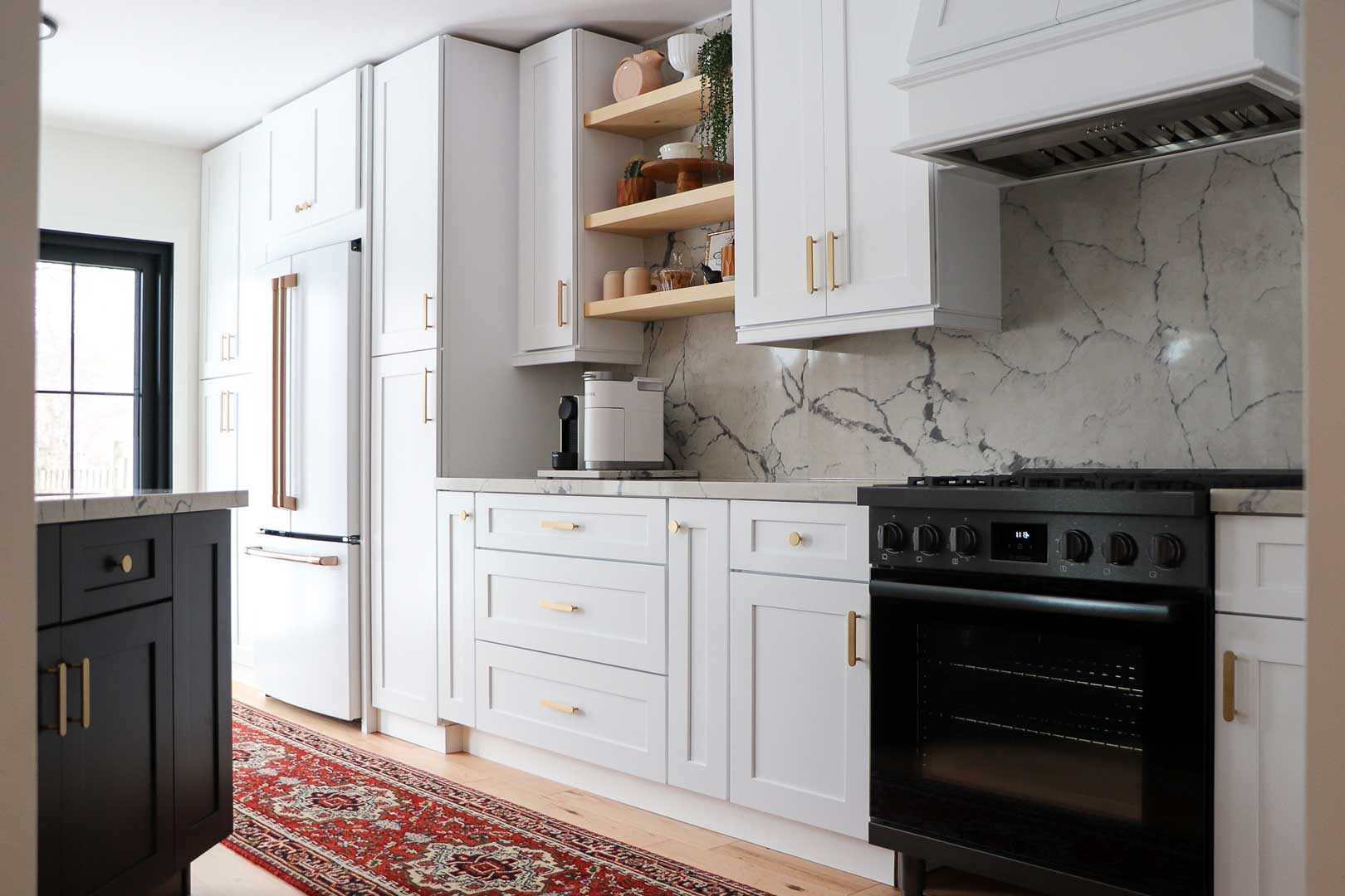Undermount kitchen sink